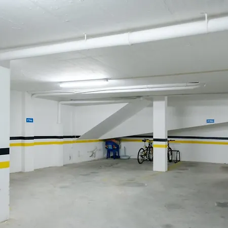 Rito's Paradise דירה נאזרה